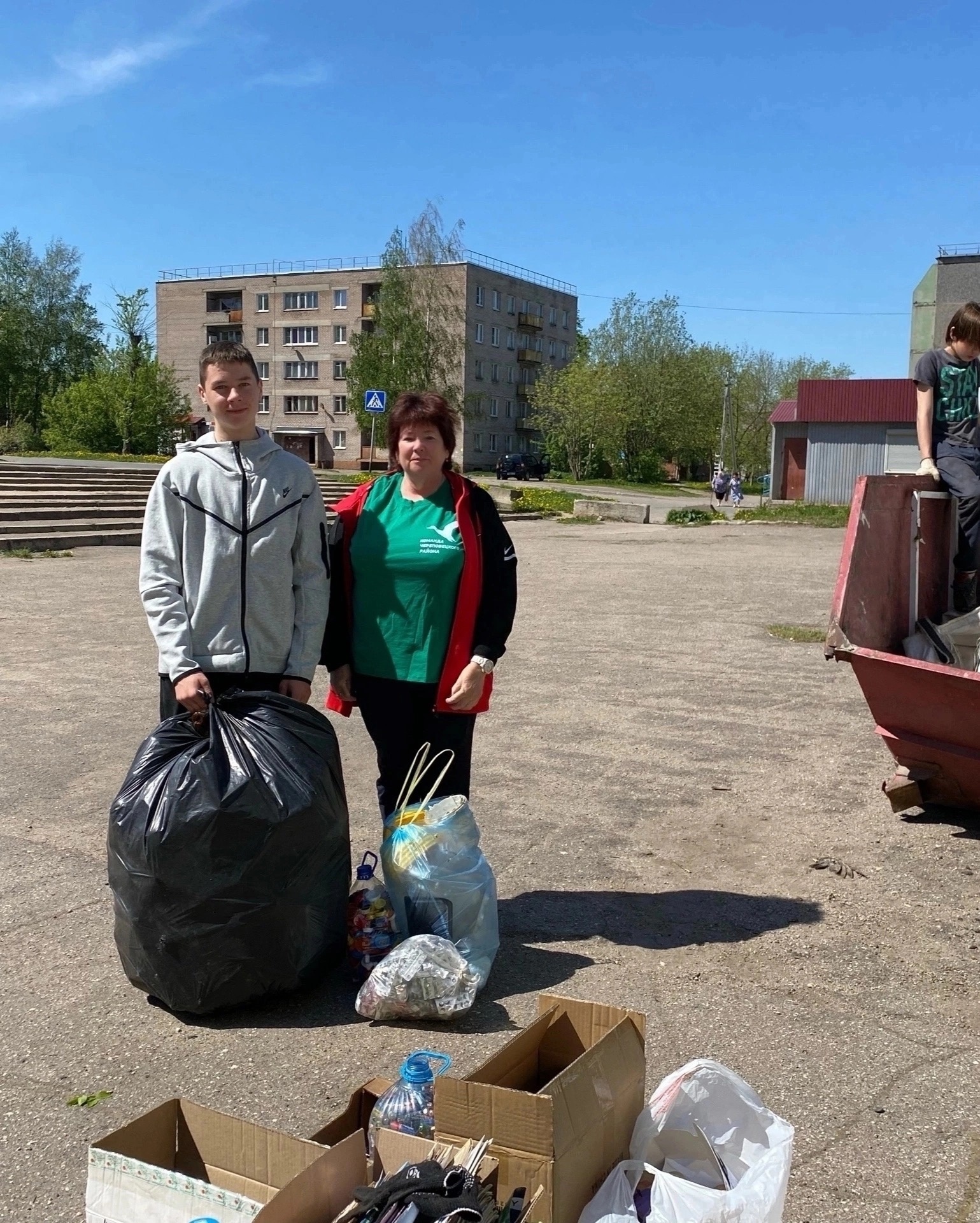 Акция по раздельному сбору в п. Малечкино